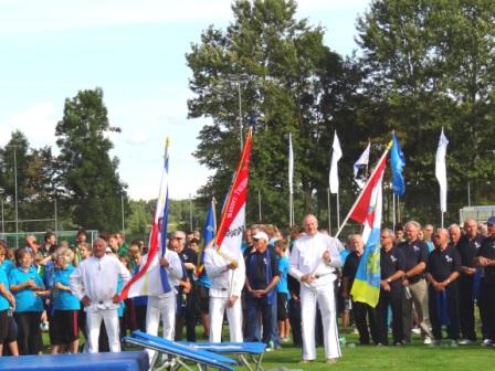 Bilder vom Festumzug aus Anlass des Jubilums 150 Jahre organisierter Sport in der Bernsteinstadt  Ribnitz-Damgarten am 24. August 2013 . Foto: Eckart Kreitlow