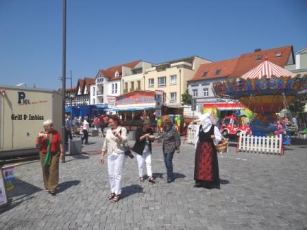 Bilder vom 9. Bernsteinfest in Ribnitz-Damgarten am 8.Juni 2013. Foto: Eckart Kreitlow